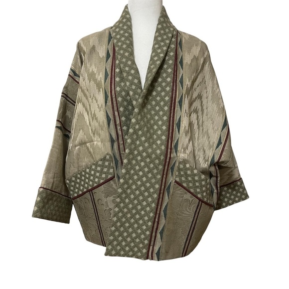 Majika Handcrafted Light Green Tapestry Kimono Style Coat US M